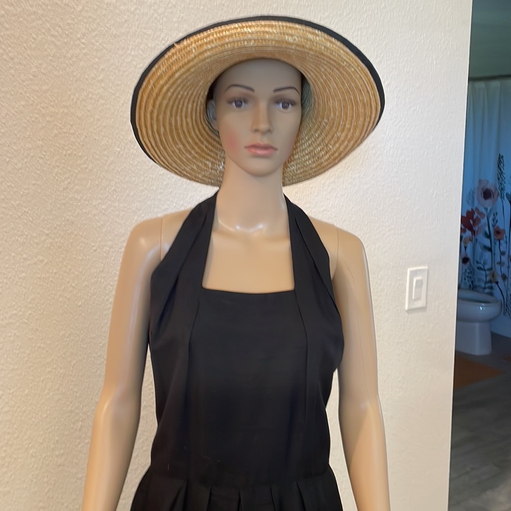 Classis black dress